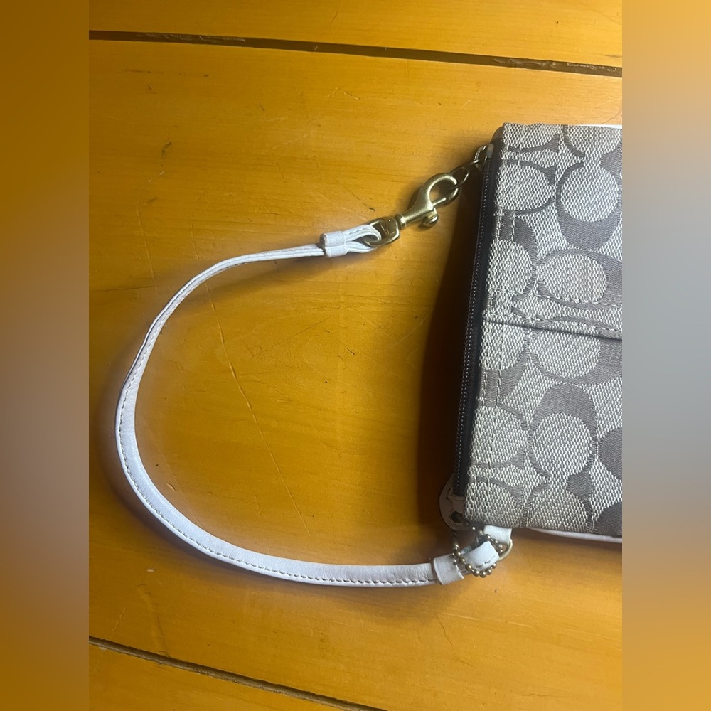 Coach Brown and White Signature Wristlet - Picture 10 of 13